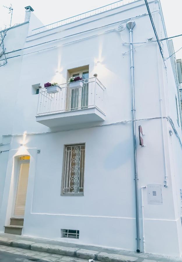 Nap25Guesthouse Polignano a Mare Exterior foto